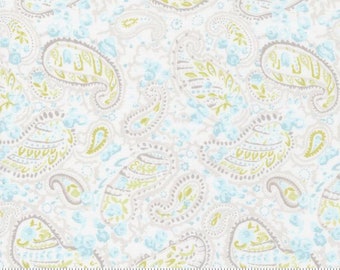 The Shores Linen White 18742 31 by Brenda Riddle of Acorn Quilt Company for Moda Fabrics