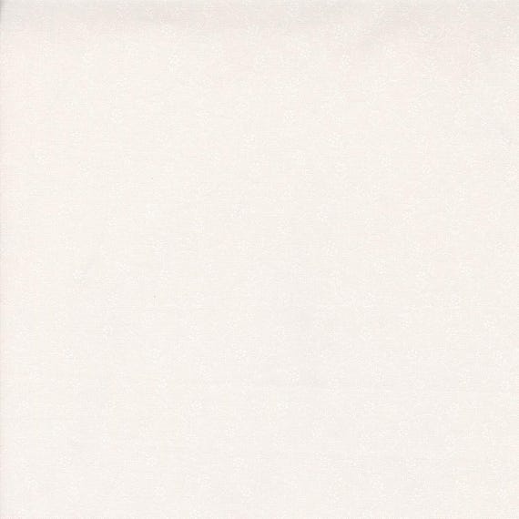 Itty Bitty Backgrounds...Off White...49288 11...Primitive Gatherings...Moda Fabrics