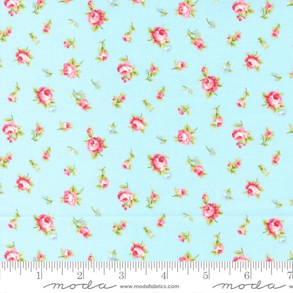 Ellie Blue 18761 12 by Brenda Riddle of Acorn Quilt Company for Moda Fabrics
