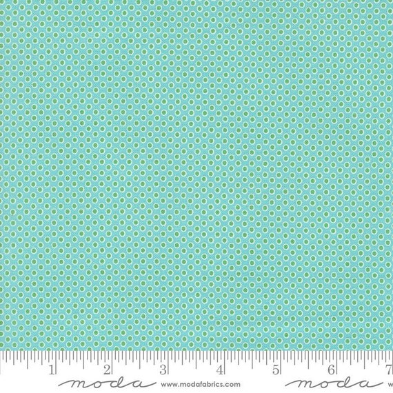 Kitty Christmas...Icicle 31204 16...Urban Chiks...Moda Fabrics