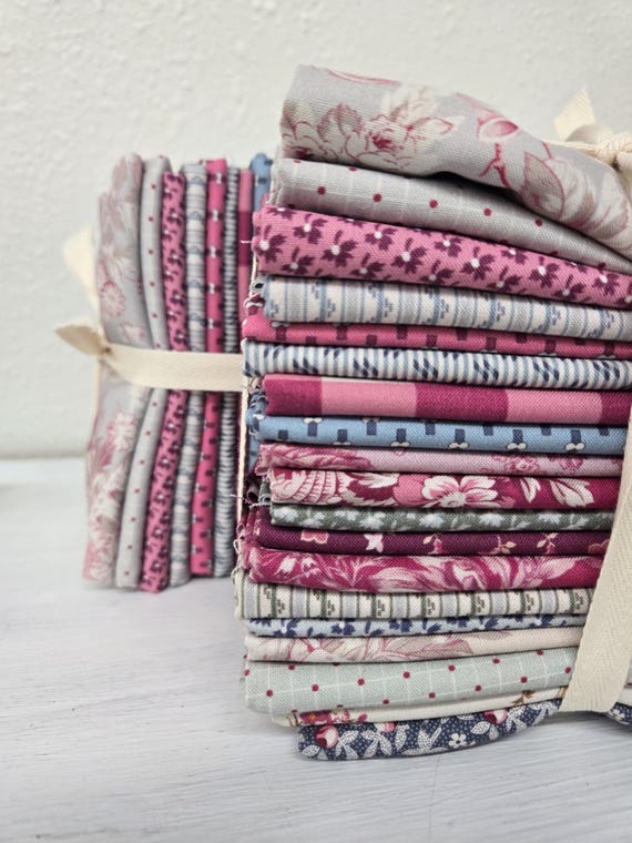 Le Petit Bonheur...FQ Bundle...Devonstone Collection...19 prints
