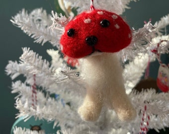 Mush Puppy felted Ornament