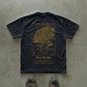 Vintage Van Gogh graphic tee, unisex art shirt inspired by Twelve Sunflowers — aesthetic gallery-style print.