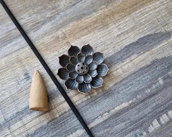 Lotus Blume Räucherstäbchen Halter, Stick & Cone Brenner, Meditation Decor, Boho Zen Home Decor, spirituelles Geschenk, Muttertagsgeschenk für Mama