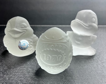 Goebel Frosted Art Glass Duck Figurines Paperweights 1979 Egg Easter Set of 3