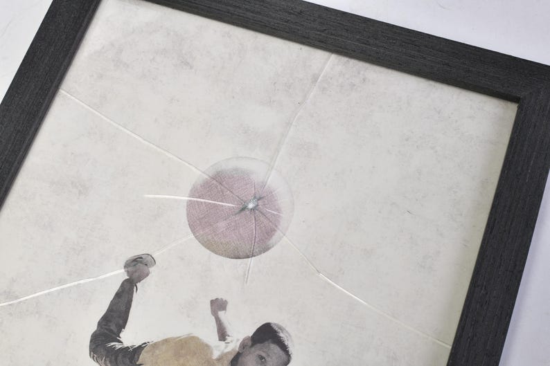Fantastische Kunst, Moderne Kunst, Originalkunst, gerahmte Kunst, einzigartige Kunst, Wandkunst, Kunst über Kunst, Originalgemälde, Baseball-Kunstdruck, Junge, Kunst aus zerbrochenem Glas Bild 2