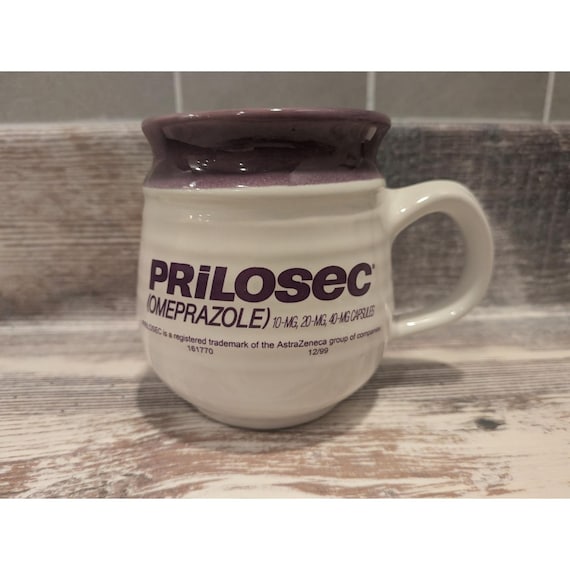 Vintage Prilosec Steingut-Kaffeebecher mit Werbung für die Pharmaindustrie, 10 cm hoch