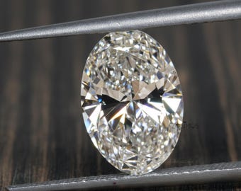 Oval Lab Grown Diamond | D Color, VS-VVS Clarity