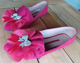 Zapatos rojos planos de disfraz, zapatos históricos isabelinos del siglo XVII y XVIII, planos enjoyados, adornados con pedrería y lazos, talla 9
