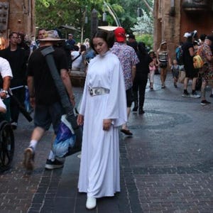 Princess Leia Organa A New Hope Senatorial Dress Cosplay Costume White  Hooded Long Gown and Utility Belt Adult Woman - Etsy