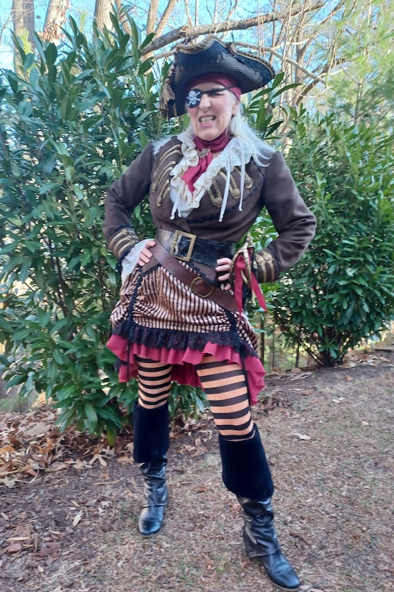 Female pirate jacket outlet