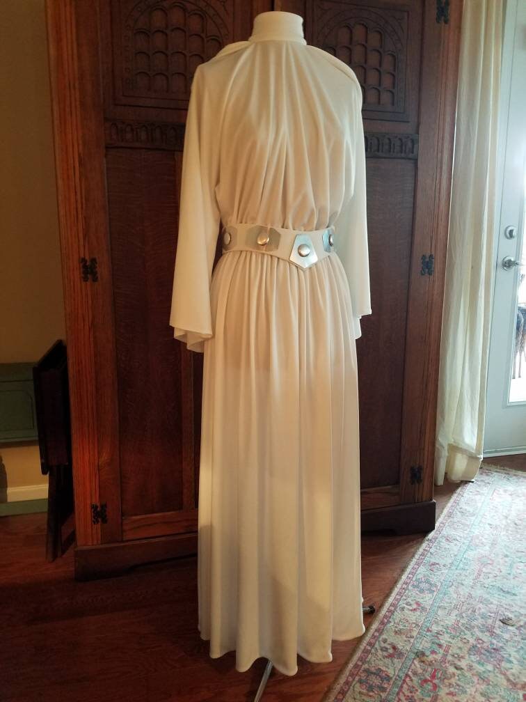 Princess Leia Organa A New Hope Senatorial Dress Cosplay Costume White Hooded Long Gown and Utility Belt Adult Woman - Etsy Princess Leia Organa A New Hope Senatorial Dress Cosplay Costume White Hooded Long Gown and Utility Belt Adult Woman - Etsy