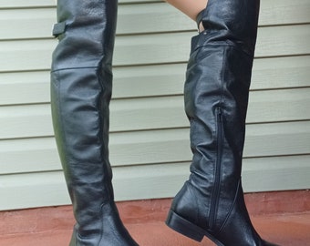 Black leather thigh hi riding boots low heel BDSM Futuristic Dominatrix Blade Runner classic biker girl size 7.5