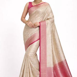 Bridal Silk Saree in Cream Pink with Gold Zari Border | Kanchipuram Style