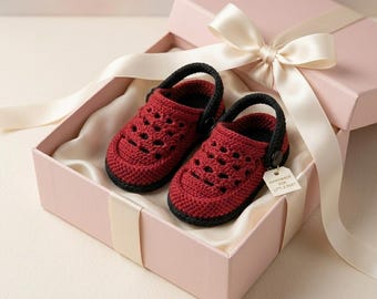Crochet Baby Crocs Pattern | Summer Sandals | for 3-6 Month Olds (PDF digital download)