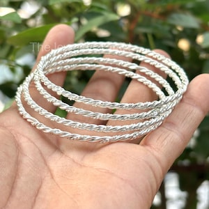 Set med 4 vridna armband i sterlingsilver – handgjorda stapelbara armband för kvinnor, minimalistiska bohemiska smycken