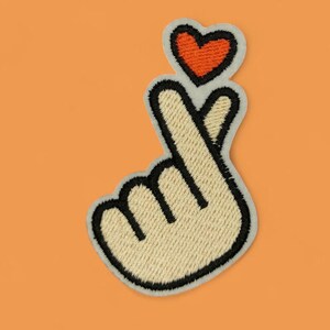 Bügel Patch Finger Herz | koreanisches Herz | Aufnäher für Kleidung | Bügelbild KPop Kheart | Iron on patch