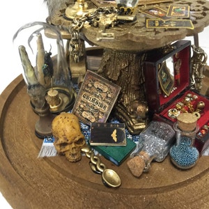 LIMITED STOCK The Séance Taxidermy Mice Handmade Anthropomorphic Mouse Scene in Cloche Dome image 2
