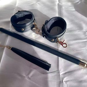 BDSM Bondage Spreader Bar with Ankle Cuffs – Heavy Duty Restraint Set for Kink and Sensual Play