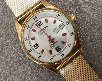 Vintage Citizen Automatic 8200 Japan Made Men's Watch White Dial Day-Date