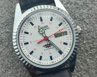 Vintage Citizen 36MM Automatic 8200 Japan Made Day-Date White Dial Men's Wrist Watch
