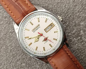 Vintage Citizen 36MM Automatic Day-Date White Dial  Men's Wrist Watch 8200 Japan Made