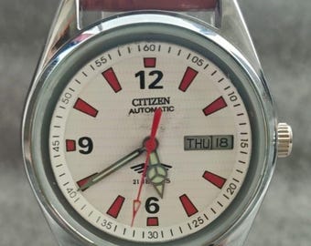Vintage Citizen 36MM Automatic 8200 Japan Made Day-Date White Dial Men's Wrist Watch