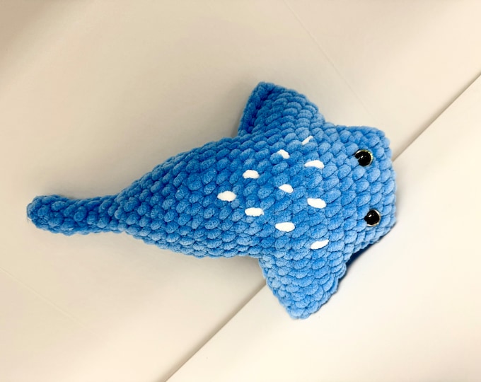 Crochet Sting Ray Amigurumi Plush, crochet sea creature, amigurumi ocean, ocean plush, Handmade Gift
