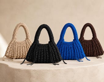 Crochet Shoulder Hobo Bag Quilted Tote Bag Handmade Reclaimed T-Shirt Yarn Messenger Bag Beach Straw Bag Sustainable Everyday ita makeup Bag