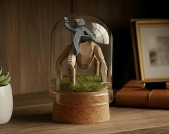 Project Hail Mary Rocky And Grace Miniature Terrarium, Book Shelf Decor, Figurine In Glass Display Dome With Cork Base, Sci-fi Gift For Him
