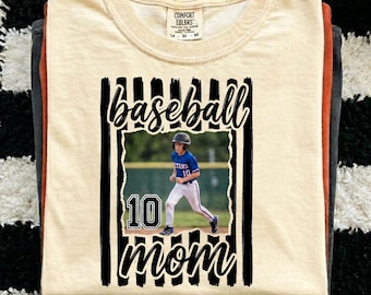 Comfort Colors® Kundenspezifisches Baseball Mom Shirt mit Foto und Nummer, personalisiertes Baseball Mom T-Shirt, Baseballspieler Foto T-Shirt, Spieltag Geschenk
