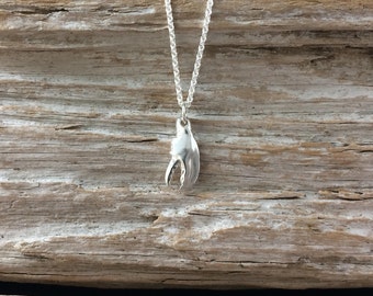 Lobster Claw Pendant Small Silver