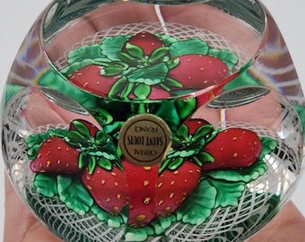 St Louis Glass Lampwork Briefbeschwerer Obst Erdbeeren 1982 Original Aufkleber