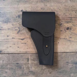 Revolverfodral i fullnarvat läder, handgjort pistolhölster, premium pistolfodral i läder för bälte, pistolhållare i läder för sele, present till polis