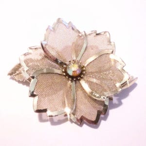 Vintage Gold Tone Rhinestone Accented Mesh Flower Brooch