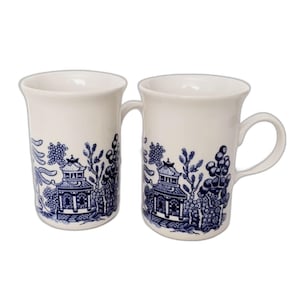 Set of Two Blue Willow Churchill England Ceramic Coffee Mugs