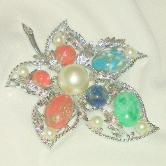 Vintage Sarah Coventry Fantasy Brooch - image 4