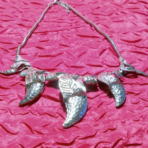 Silver Tone Snake Chain Leaf Statement Necklace - image 3
