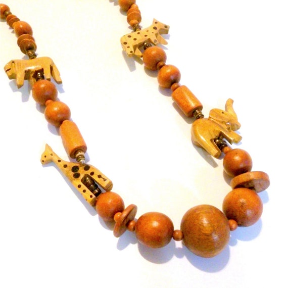 Vintage Chunky Carved African Animal Wood Bead Ne… - image 1