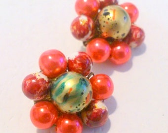 Vintage Mid Century Bead Cluster Oorbellen in rood en goud