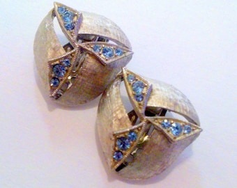 Vintage Silver Tone Blue Rhinestone Clip Earrings