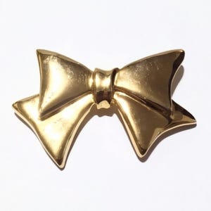 Vintage Gold Tone Feminine Bow Brooch Pin