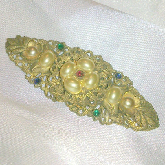 Vintage Faux Pearl Flower Bar Pin - image 4