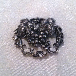 Vintage Silver Tone Grape Cluster Repousse Brooch