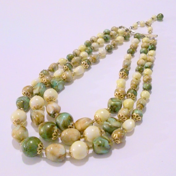 Vintage Green Cream Lucite Multi Strand Beaded Necklace Signed Hong Kong