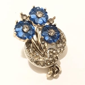 Vintage Silver Tone Blue Rhinestone Flower Bouquet Scatter Pin Brooch