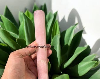 Varita de masaje de cristal de cuarzo rosa: herramienta para la sanación energética y el amor propio