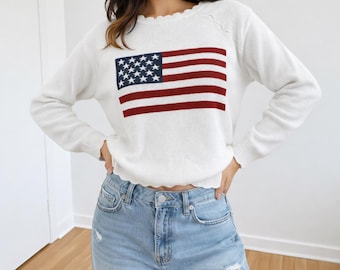 Women's American Flag Pattern Long Sleeve Lightweight Sweater Casual Loose Pullover Sweater Patriotic Crewneck Independence's Day Gift