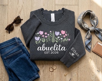 Custom Embroidered Abuelita Sweatshirt, Gigi Applique Sweatshirt, Gigi Sweater with Kids on Sleeve, Personalized Gift for Abuelita Grandma
