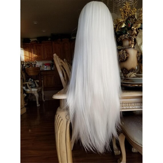 White Beauty Lace Front Wig Amazon.com : Lezaxiu 30 Inch Platinum White Lace Front Wigs  main image 4